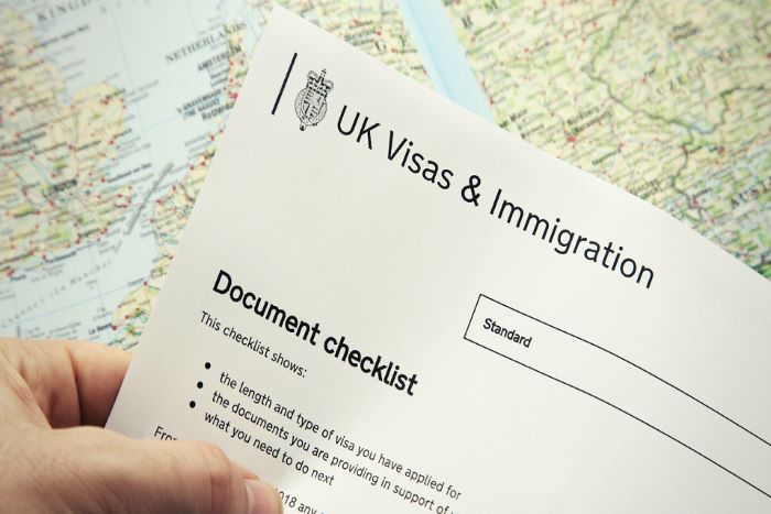 Xin visa Anh ở đâu và áp dụng cho những đối tượng nào