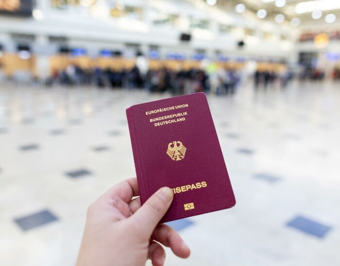 Làm đơn khiếu nại khi bị từ chối visa đi Đức