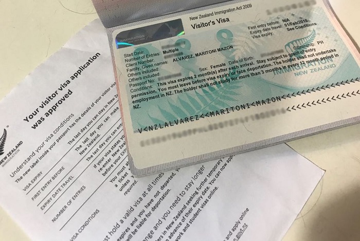 Visa du lịch New Zealand dán được đóng nhãn trực tiếp vào hộ chiếu - Ảnh: Internet Visa du lịch New Zealand dán được đóng nhãn trực tiếp vào hộ chiếu - Ảnh: Internet