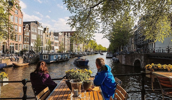 Công dân Việt Nam muốn sang Hà Lan bắt buộc phải có thị thực